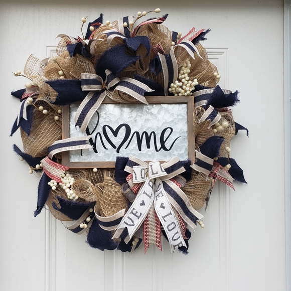 Handmade Wreath - Picture 2 of 3